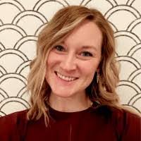 Cassie Moyer's Instagram, Twitter & Facebook