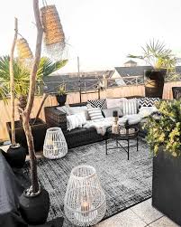 La Imagen Puede Contener Tabla Patio Decor Backyard Decor Terrace Design