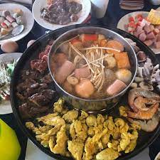 Dimaklumkan restoran al rawsha ini turut membuat penghantaran sekitar kuala lumpur. Top 15 Tempat Makan Best Di Klang Konsep Steamboat Seafood Western Melayu Ammboi