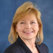 Colette Beech's Instagram, Twitter & Facebook