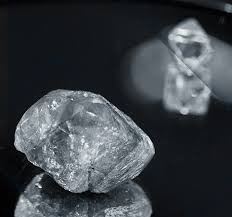 Riesendiamant mit über 1000 karat in botswana entdeckt afrikas größter diamantenproduzent botswana macht mit einem neuen rekordfund schlagzeilen. Riesendiamant Unser Licht Fur Fast 50 Millionen Euro Verkauft News Industrie 873045