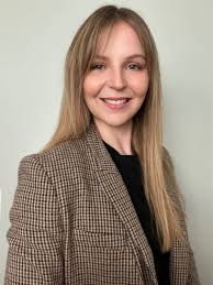 Allison Shields's Instagram, Twitter & Facebook