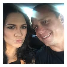 Amanda Proud (@AmandaProud)