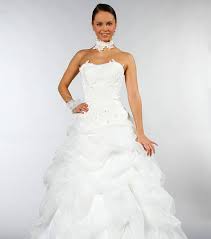 Princesse 99 aux robes glamour et romantiques avec un prix n excdant pas 599. Purchase Magasin Tati Robe De Mariee Up To 73 Off