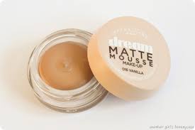 Maybelline dream matte mousse make up + mattierender primer 30 sand 18ml. Review Maybelline Dream Matte Mousse Make Up Another Girl S Beautycase