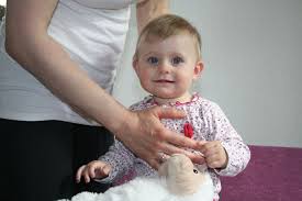 Oftmals ist das knie betroffen. Osteopathie Fur Baby Und Kind Ihr Haus Fur Ganzheitliche Gesundheit