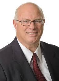 Dean Bender's Instagram, Twitter & Facebook