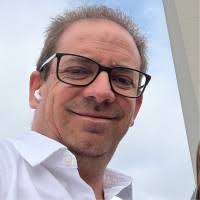 20+ perfiles de «Camilo Leyva»