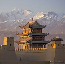 Jiayuguan Fort City Of Jiayuguan Gansu Province China Www Castlesandmanorhouses Com Jiayuguan Nea Jiayuguan Great Wall Of China Gansu