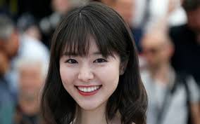 唐 田 えりか 韓国 人