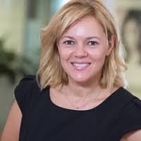 Suzanne Ingram's Instagram, Twitter & Facebook