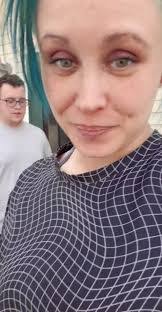 Ashlee Parisi's Instagram, Twitter & Facebook