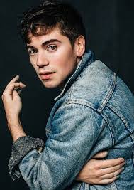 Michael Mell's Instagram, Twitter & Facebook