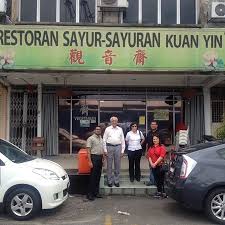 Chinese temple dedicated to the buddhist goddess of mercy. Daylight Robbery Review Of Restoran Sayur Sayuran Kuan Yin Petaling Jaya Malaysia Tripadvisor