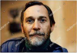 Joy Gresham's Instagram, Twitter & Facebook