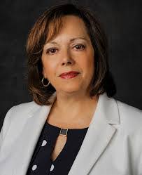 Virginia Pappas's Instagram, Twitter & Facebook