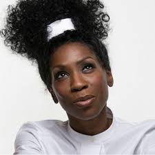 Listen to albums and songs from heather small. Heather Small From M People Is Coming To Hull City Hall Hull Live