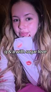 Desiree Crowe's Instagram, Twitter & Facebook