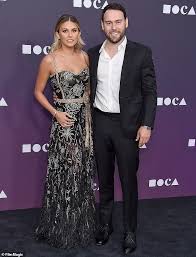 In march 2020, he became extremely popular on the internet after coming out as a lover of ariana grande (american singer, songwriter, and actress). Who Is Ariana Grande S Fiance Dalton Gomez The Luxury Real Estate Agent With A List Pals Express Digest