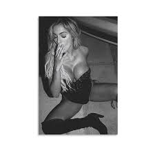 Amazon.com: Sexy Model Lyna Perez Poster Beauty Poster (10) Canvas Poster  Bedroom Decor Office Room Decor Gift Unframe-style 24x36inch(60x90cm):  Posters & Prints