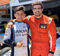 Professional mma record for rafael dias from sherdog. Portal Olhar Dinamico Piloto De 15 Anos Rafael Dias Da Aulas Para Caio Castro