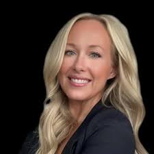 Jennifer Snipes's Instagram, Twitter & Facebook