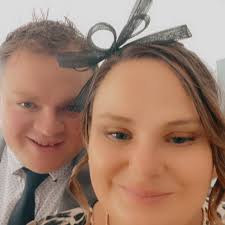 Can anyone reccomend a hairdresser that's good with children in or around  south molton i want to take my daughter for her first haircut