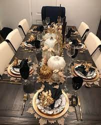 Pin By Shano On Black White Living Dinning Table Decor Dining Room Table Decor Table Settings Everyday