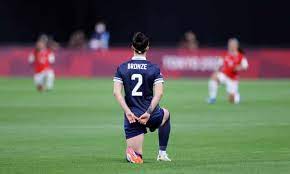 This is different to the. Tokyo 2020 Social Media Teams Banned From Showing Athletes Taking The Knee Tokyo Olympic Games 2020 The Guardian