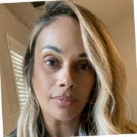 Samantha Whitlock's Instagram, Twitter & Facebook