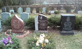 Bobbi Kristina Brown 1993 2015 Find A Grave Photos Famous Graves Bobbi Kristina Brown Headstones