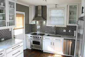 Get trade quality splashbacks priced low. How To Choose The Right Backsplash For Your Granite Kitchen Counters