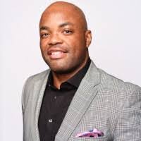 Breanna Holman's Instagram, Twitter & Facebook