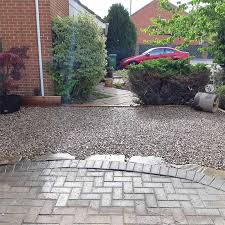 In due time, you will have a neat and clean driveway, which will be soothing on the eyes and easy to maintain. X Grid Black 1m Ground Reinforcement Grid Gravel Grid