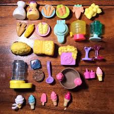 Lps littlest pet shop variety bundle lot!! Littlest Pet Shop Random Food Accessories 29 Pieces All In Good Condition Lps Accessories Lps Toys Little Pet Shop