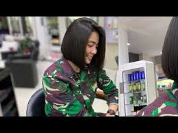Model rambut bob pendek terbaru salah satu hal yang sangat penting untuk wanita yaitu tampilan rambutnya. Perfect Bob Haircut Potong Rambut Bob Tni Cantik Bob Hairstyle Long To Short Haircut Youtube
