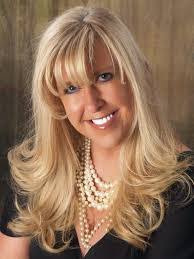 Tara Nelson's Instagram, Twitter & Facebook