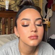 Windsor bridal makeup artist for special day