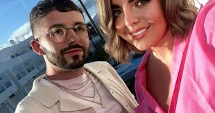 Cheeky holidaymaker dodges 'stupid' £50 Ryanair baggage fine with hack