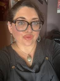 Alissa Sawyer's Instagram, Twitter & Facebook