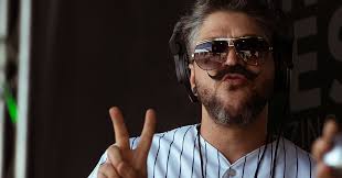 RIP Andy Lund. Legendary SA musician, photographer and brother to many has  passed away. You will be sorely missed Andy. Thanks for your contribution  and support. Running into you randomly or answering