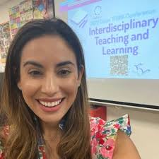 Carrie Beach (@mrsbeachmakes)