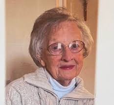 THANK YOU to all members who participated in today's Lakeside Veterans  Parade! 🇺🇸 It was cold, but so much fun!! Lakeside had a great turn out.  What a beautiful community! THANK YOU