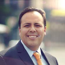 No tengo casas blancas ni ferraris: Portillo Figueroa