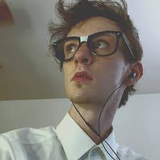 Ethan Baker's Instagram, Twitter & Facebook