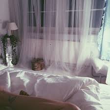 Sie war zuvor mit carl jakob haupt verheiratet. 12 Bonnie Ideen Bonnie Strange Wohnung Franzosisch Schicke Mode