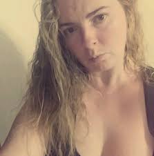 What size picture fame do I need to get ?