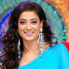 In an interaction with the hindustan times, shweta had shared that it was her family, who made her strong in the times of need. Shweta Tiwari Wiki Age Height Weight Family Biography Affairs Husband Daughter