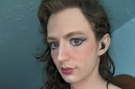 Fundraiser for Gwen S by Quartz Drucker : Help Gwen Get to Safety