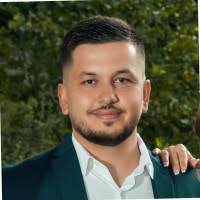 200+ "Tömör" profiles